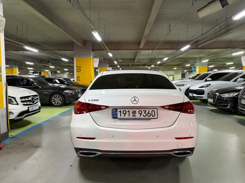 Mercedes-Benz C-Class
