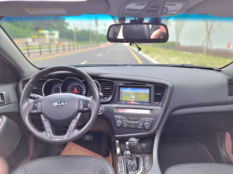 Kia K5