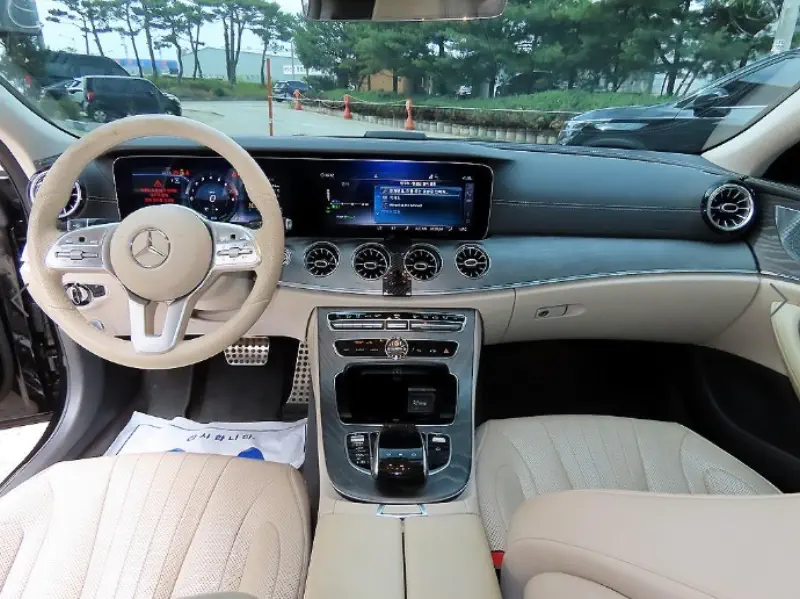 Mercedes-Benz CLS-Class