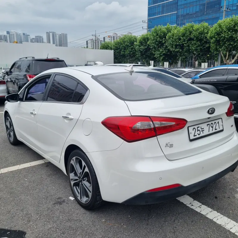 Kia K3