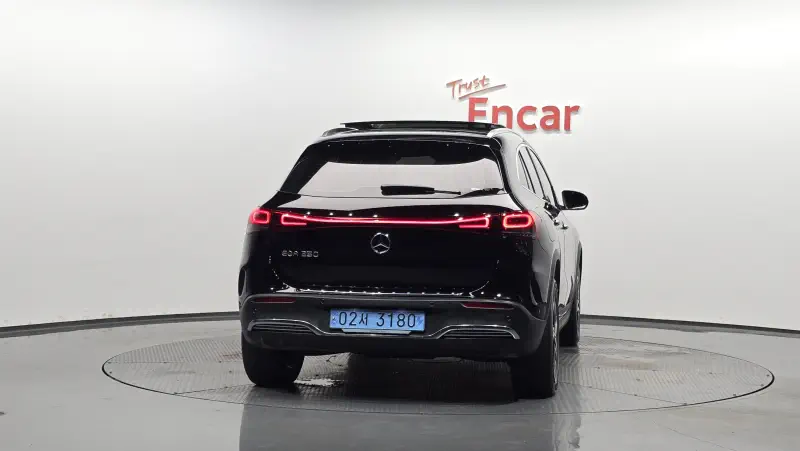 Mercedes-Benz EQA