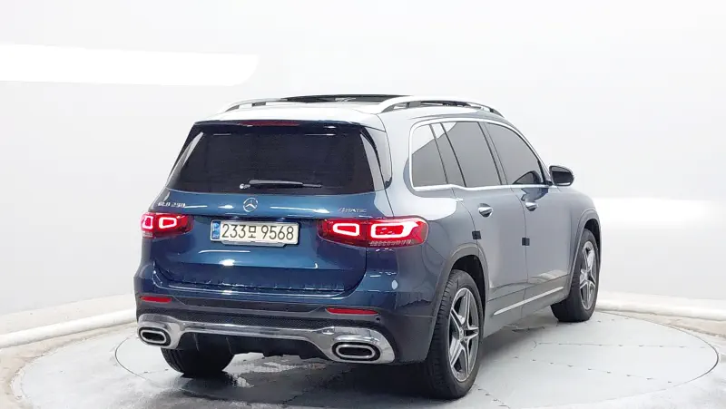 Mercedes-Benz GLB-Class