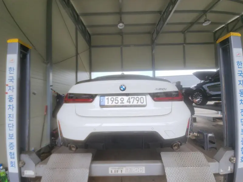 BMW 3-Series