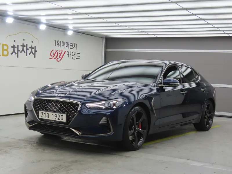 Genesis G70