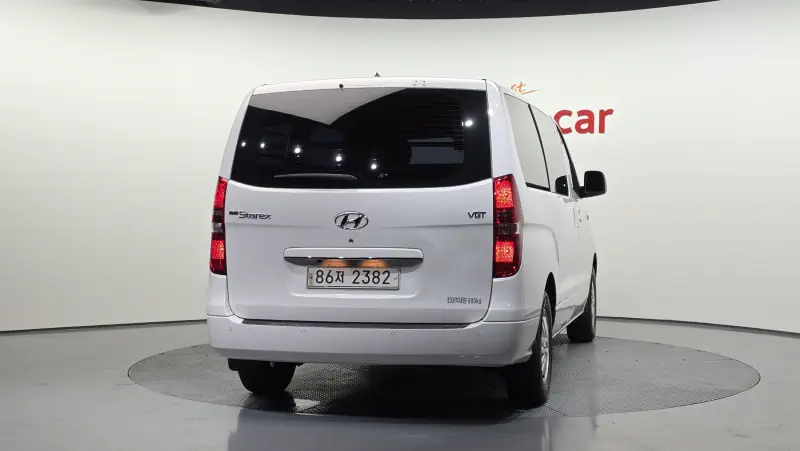 Hyundai Grand Starex