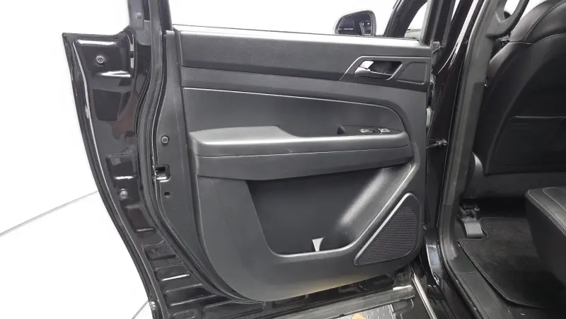 SsangYong Rexton Sports Khan