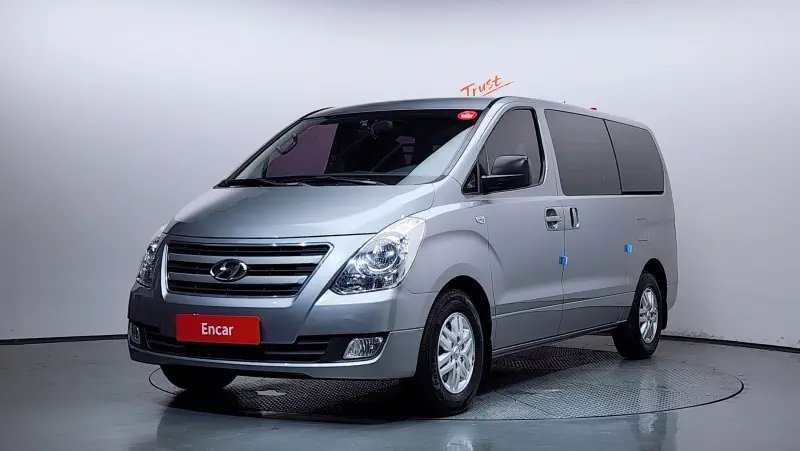 Hyundai Grand Starex