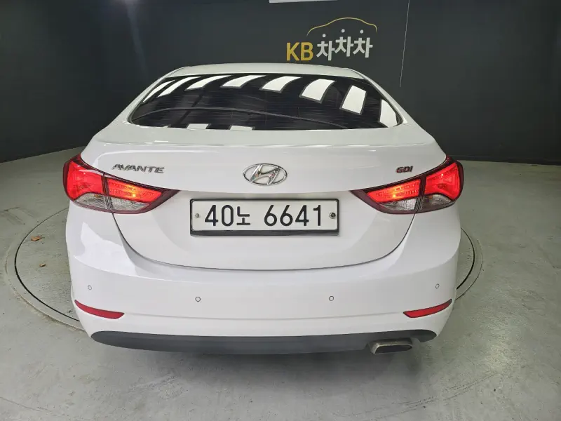 Hyundai AVANTE