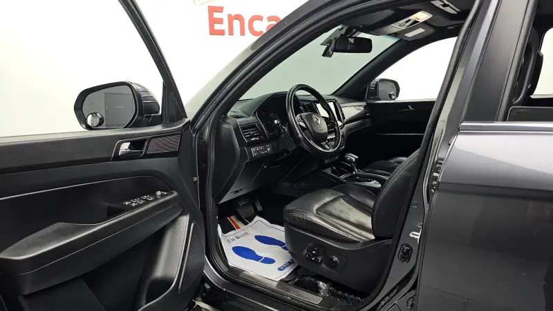 SsangYong Rexton Sports