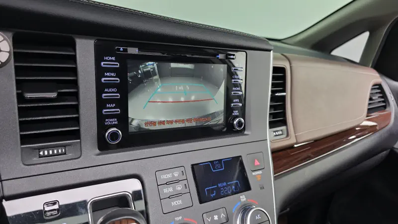 Toyota Sienna