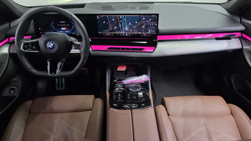BMW i5