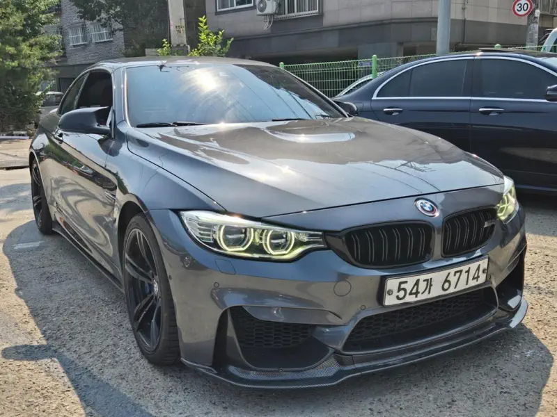 BMW M4