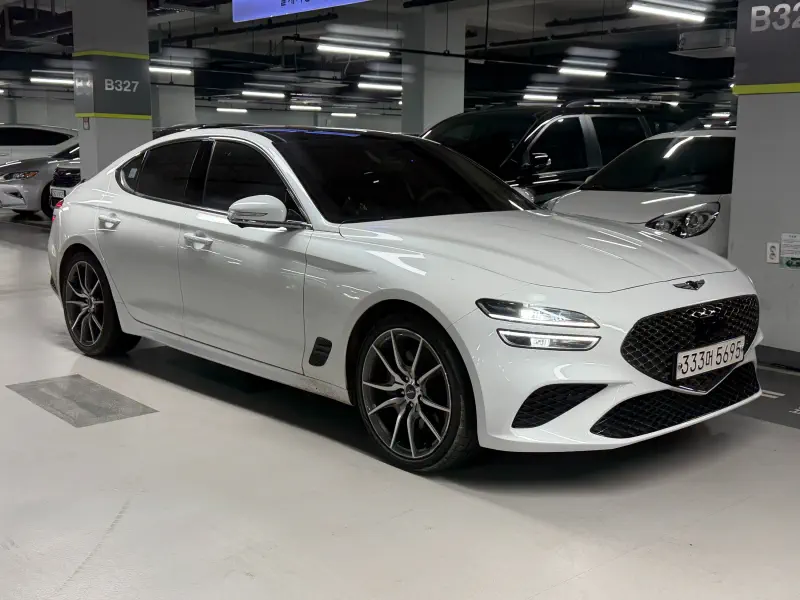 Genesis G70
