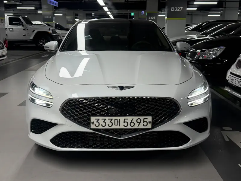 Genesis G70