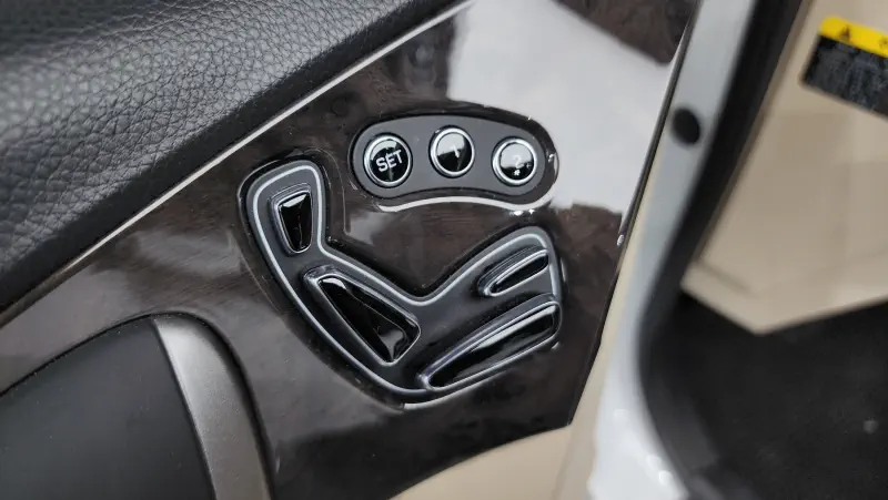 Hyundai Aslan