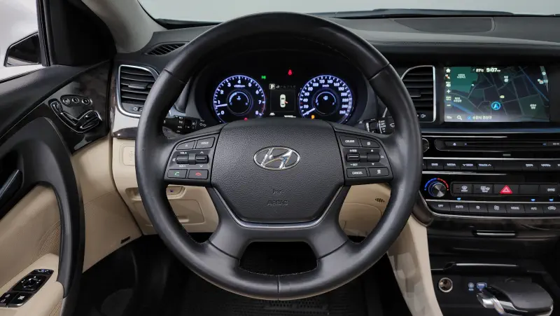 Hyundai Aslan