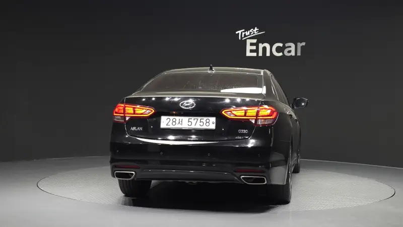 Hyundai Aslan