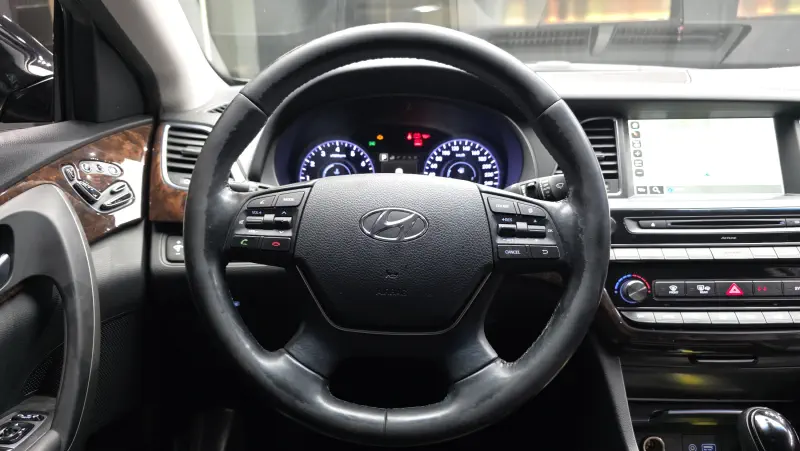 Hyundai Aslan