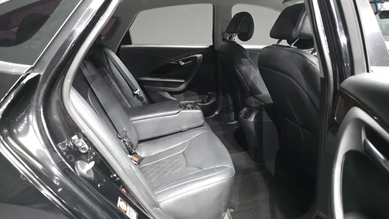 Hyundai Aslan
