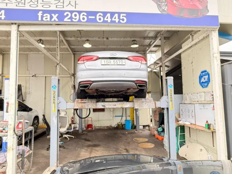 Hyundai Aslan