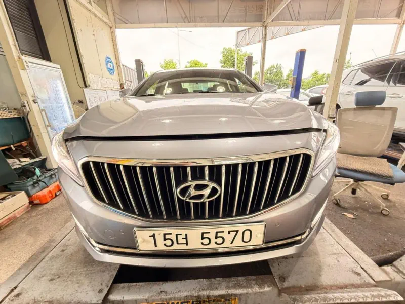 Hyundai Aslan