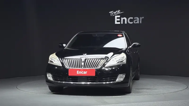 Hyundai Equus