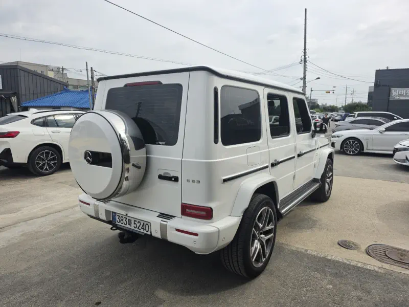 Mercedes-Benz G-Class