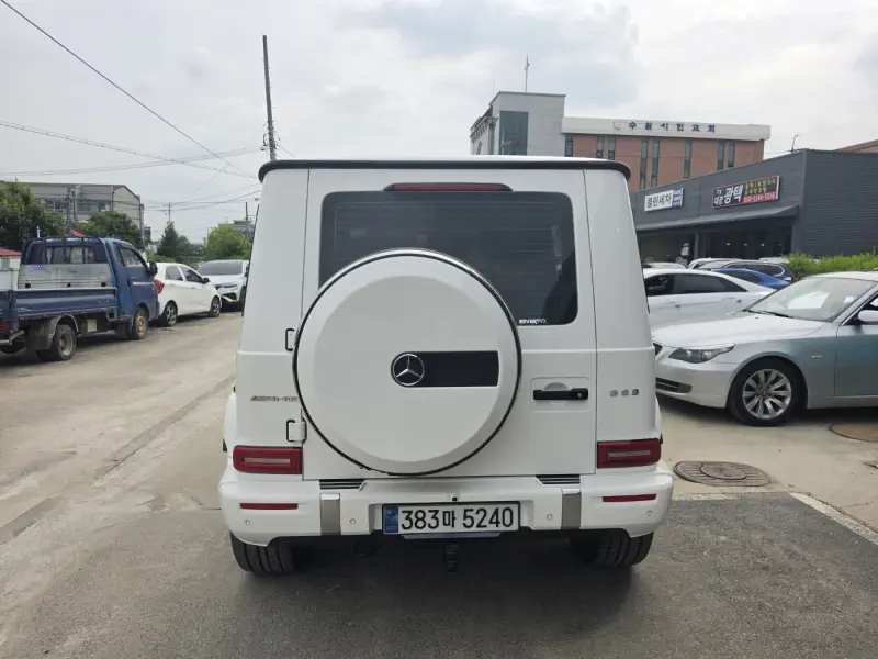 Mercedes-Benz G-Class