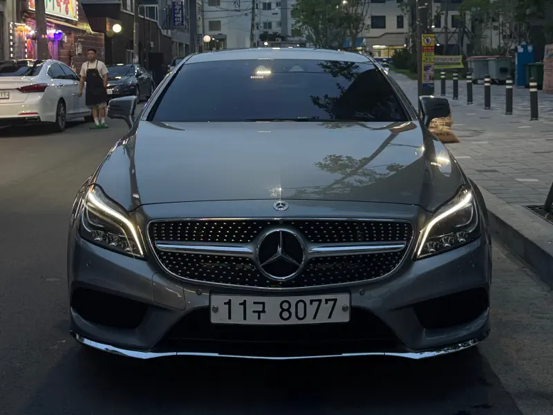 Mercedes-Benz CLS-Class