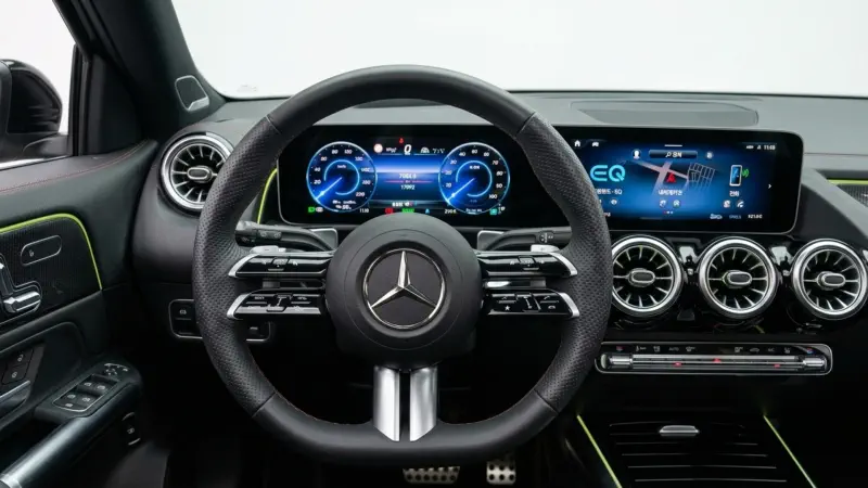 Mercedes-Benz EQB