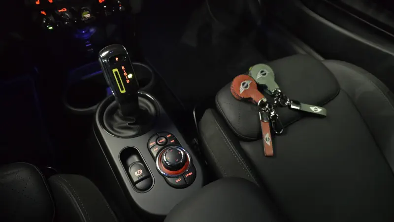 MINI Hatch