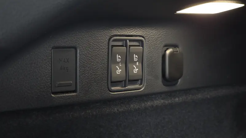 Lexus RX450h+