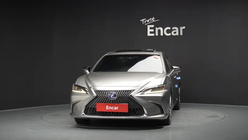 Lexus ES300h