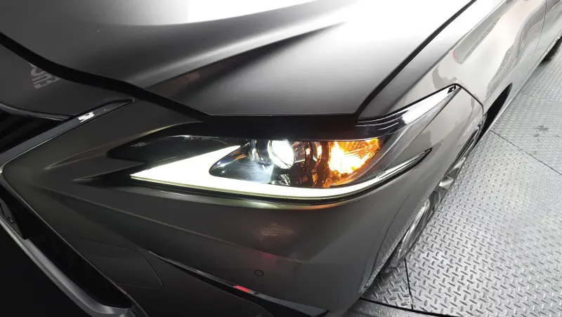 Lexus ES300h