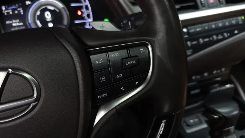 Lexus ES300h