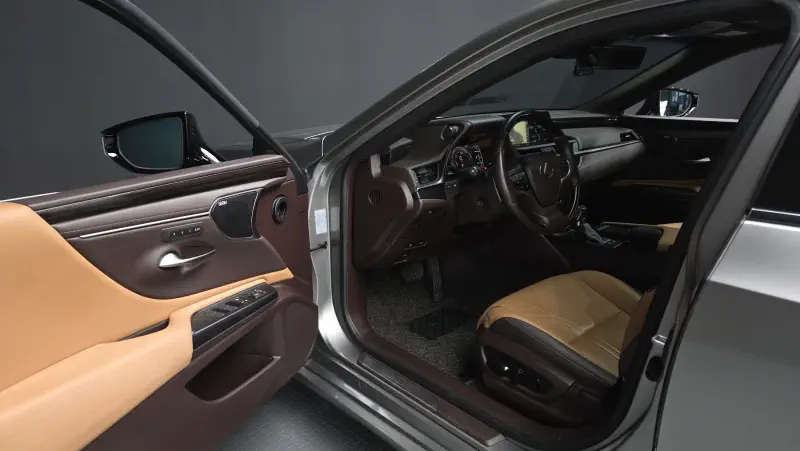 Lexus ES300h