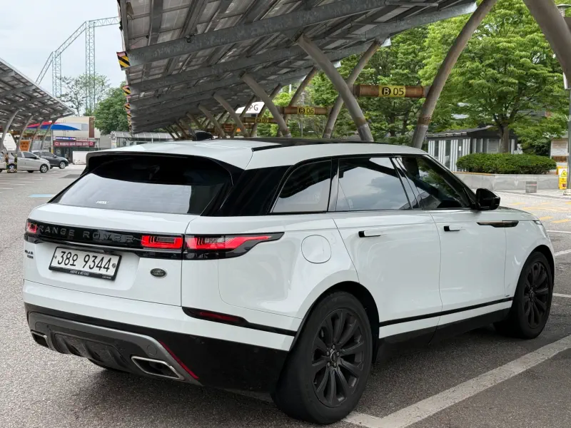 Land Rover Range Rover Velar