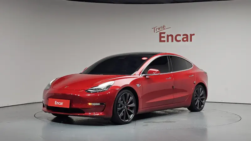 Tesla MODEL 3
