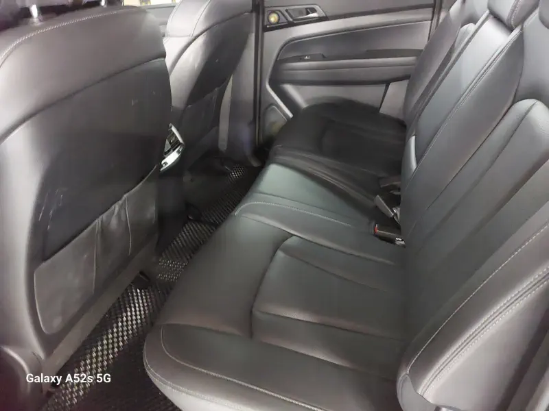 SsangYong Rexton Sports