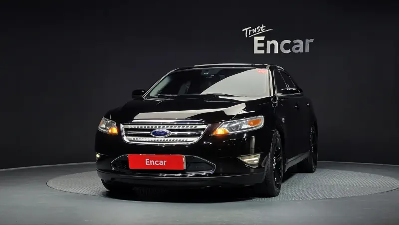 Ford Taurus