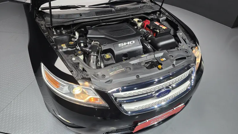 Ford Taurus
