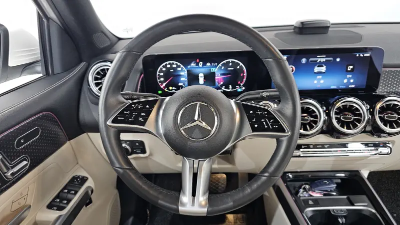Mercedes-Benz GLB-Class