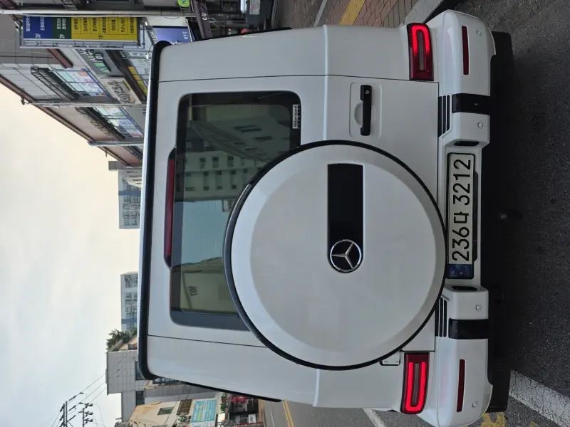 Mercedes-Benz G-Class