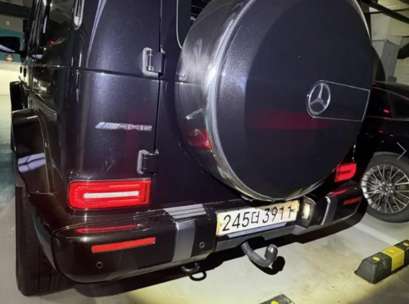 Mercedes-Benz G-Class