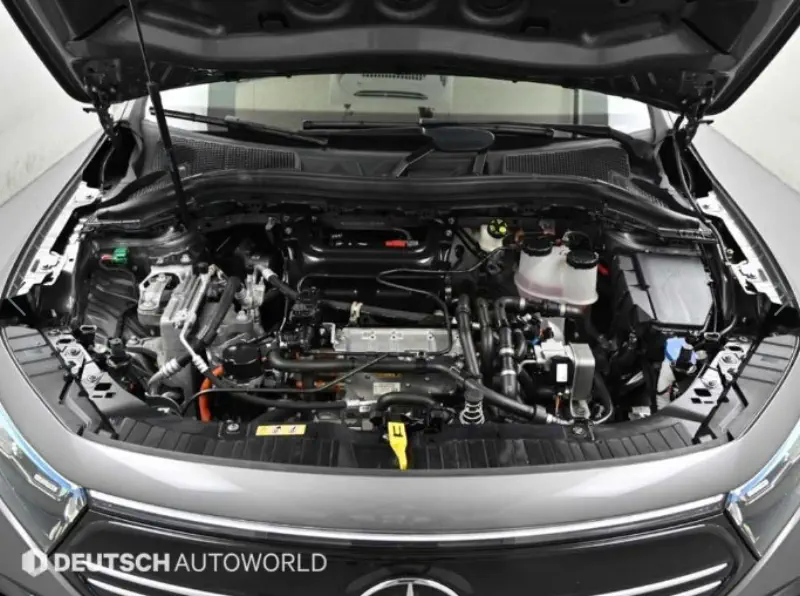 Mercedes-Benz EQA