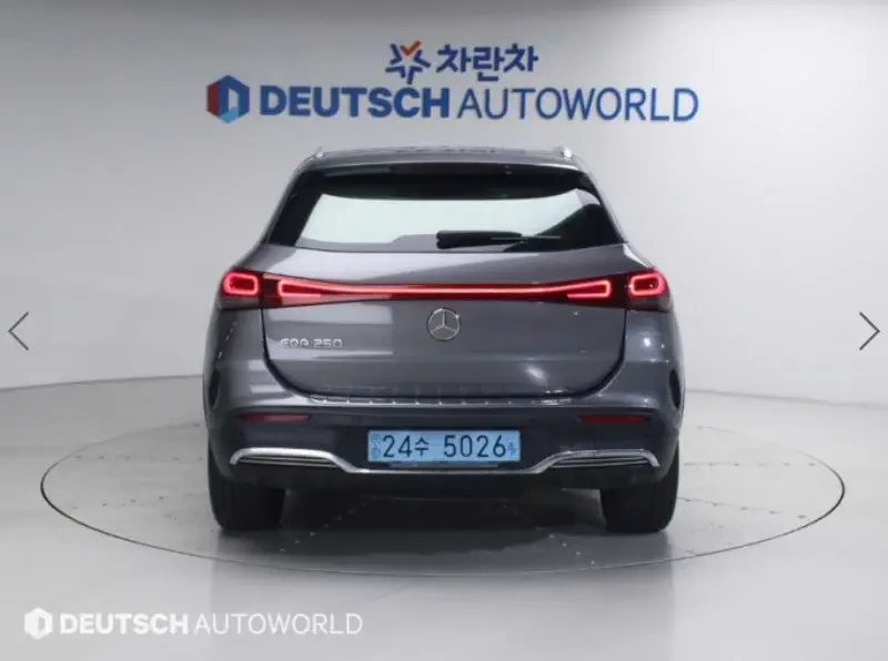 Mercedes-Benz EQA