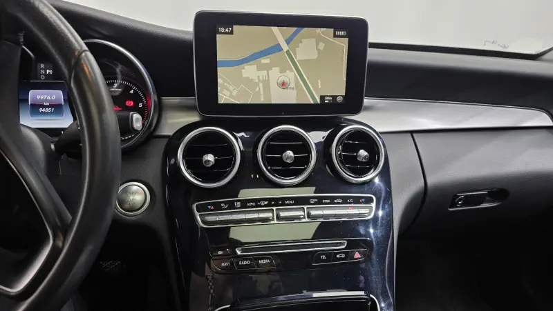 Mercedes-Benz C-Class