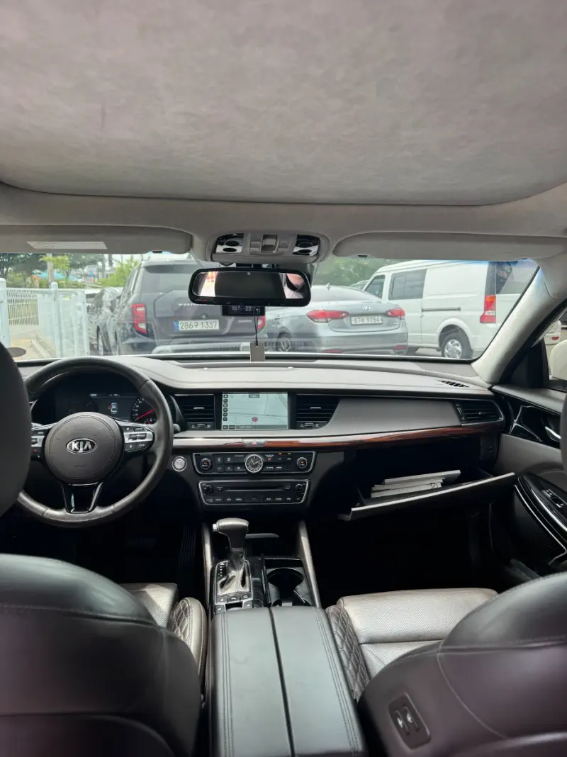 Kia K7