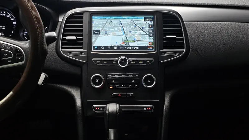 Renault Samsung SM6
