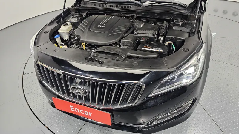 Hyundai Aslan